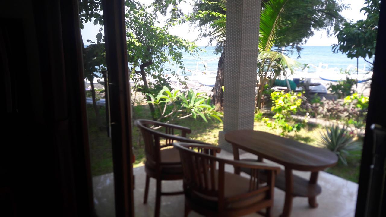 Warung Pantai Bungalows Amed Eksteriør bilde